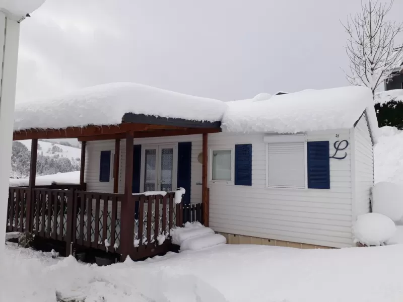 Extérieur des logements, La Bourboule, Camping les Coux