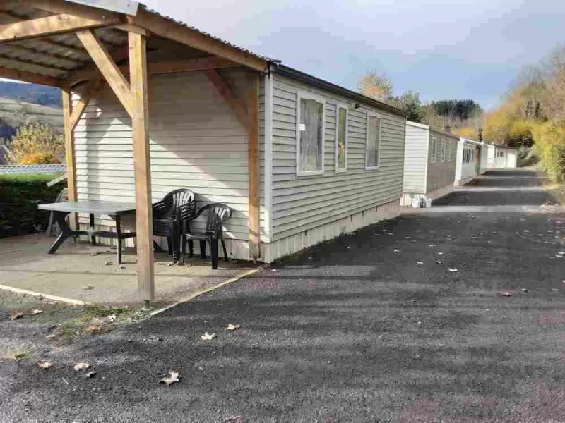 Extérieur des logements, La Bourboule, Camping les Coux