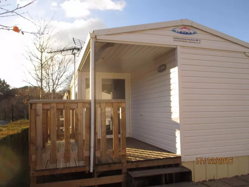 Extérieur des logements, La Bourboule, Camping les Coux