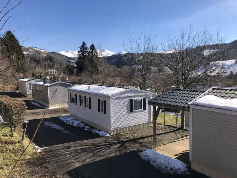 Extérieur des logements, La Bourboule, Camping les Coux